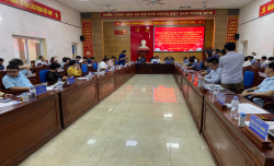 Đoàn công tác Bộ NN&PTNT làm việc với tỉnh Nghệ An về khảo sát phát triển vùng nguyên liệu mía đường trên địa bàn tỉnh Nghệ An gắn với chuổi giá trị, phát triển kinh tế tập thể, hợp tác xã, công tác khuyến nông và xây dựng nông thôn mới