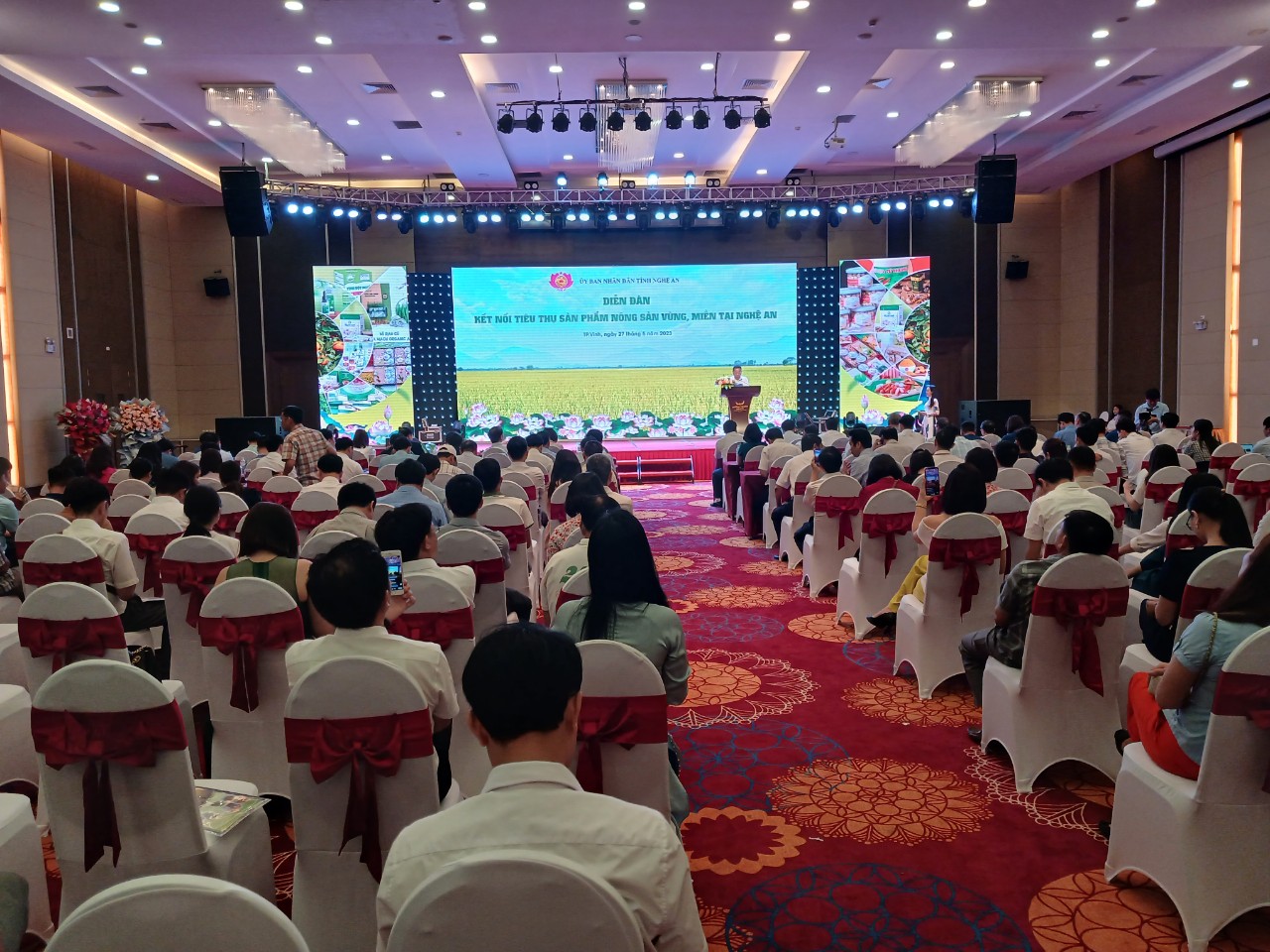 UBND tỉnh tổ chức Diễn đàn kết nối tiêu thụ sản phẩm nông sản vùng, miền tại Nghệ An