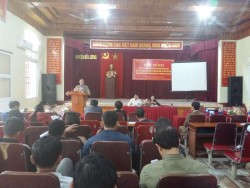 Trạm KN Đô Lương tổ chức hội nghị tổng kết công tác Khuyến nông năm 2019, triển khai nhiệm vụ năm 2020 và công bố nhãn hiệu, tem truy xuất nguồn gốc sản phẩm chanh không hạt và thanh long ruột đỏ.               