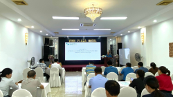 Trung tâm Khuyến nông Nghệ An phối hợp tổ chức lớp tập huấn “Áp dụng các biện pháp an toàn sinh học trong chăn nuôi lợn”