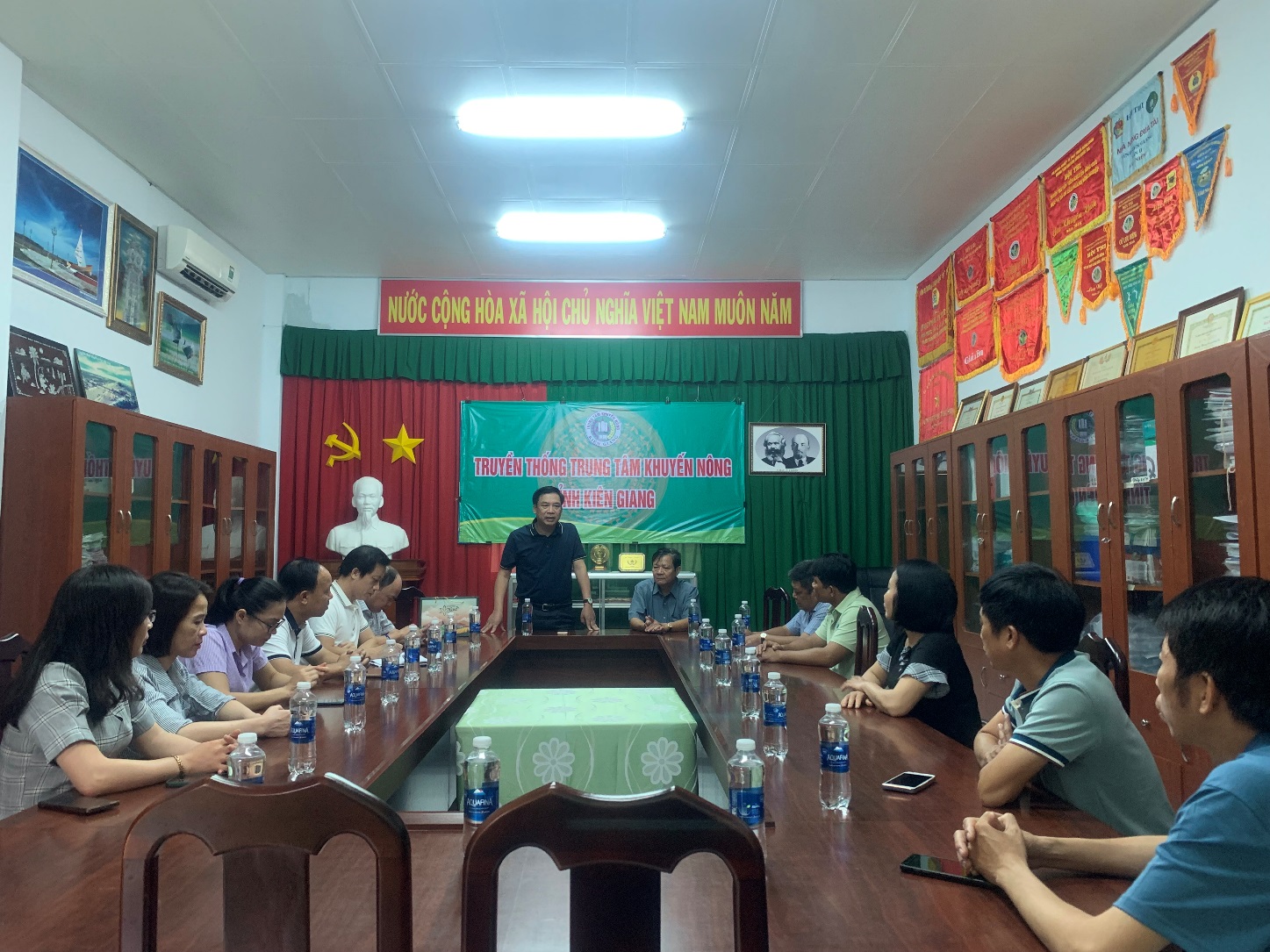 Trung tâm Khuyến nông Nghệ An: Tham quan học tập kinh nghiệm mô hình tại hai tỉnh Kiên Giang và Đồng Tháp